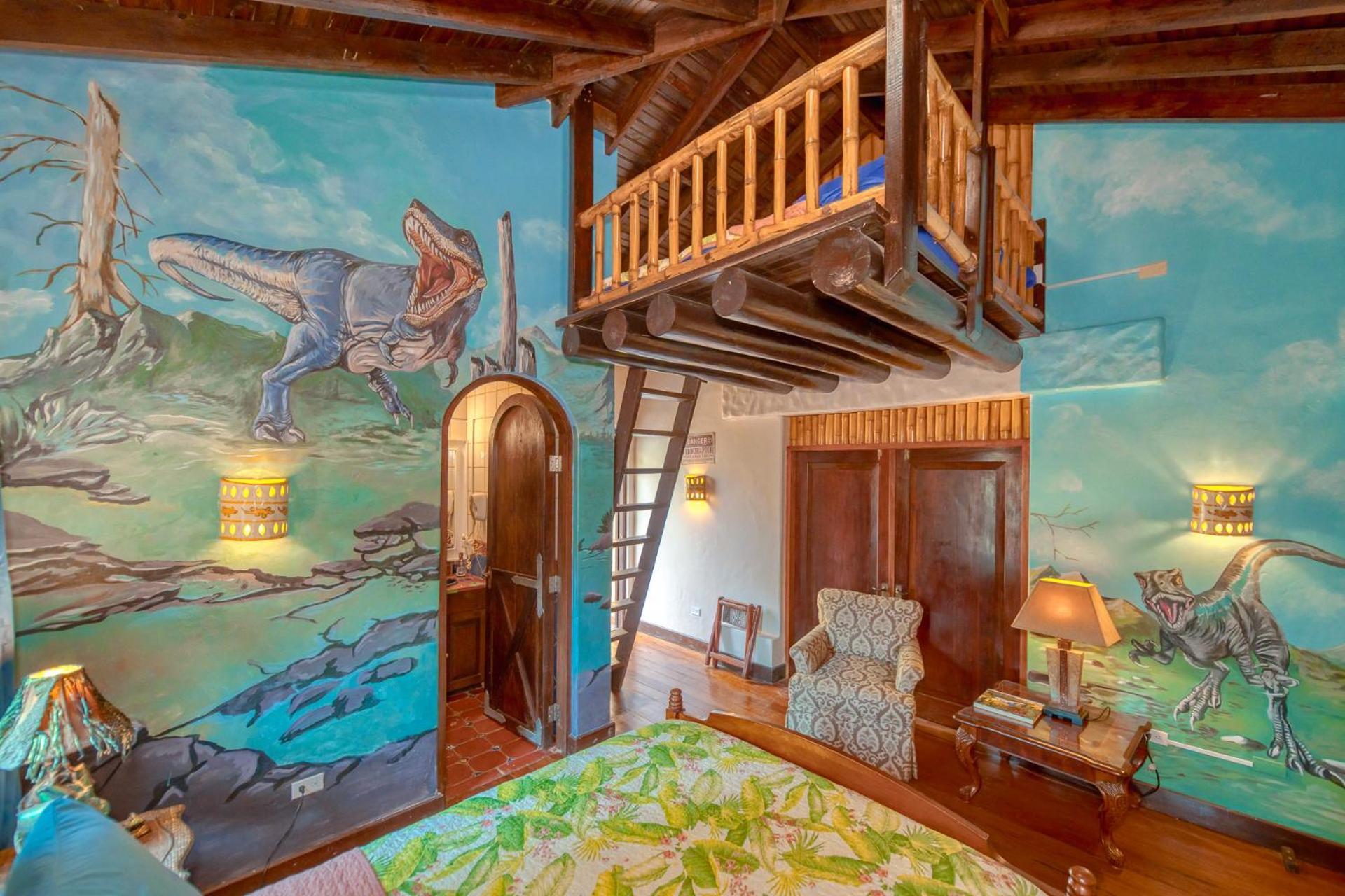 Caribe Tesoro Hotel Уест Бей Екстериор снимка
